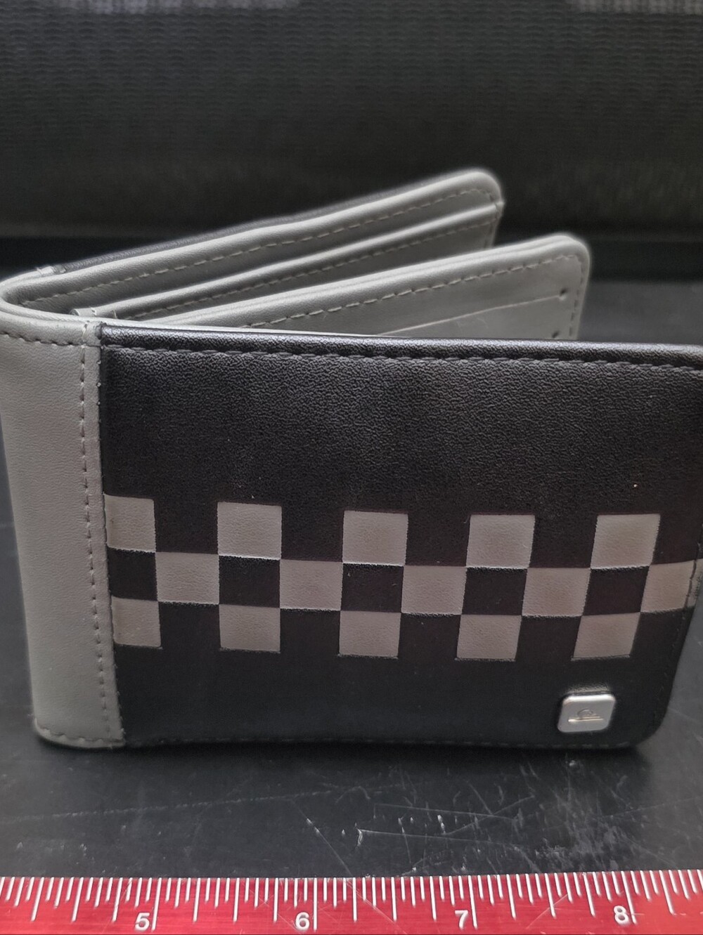 Quiksilver Men’s Checkerboard Bifold Wallet – Black & Gray